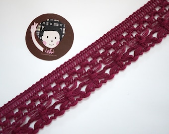 5 jardów 1-1/4" szerokiej koronki w kolorze bordowym