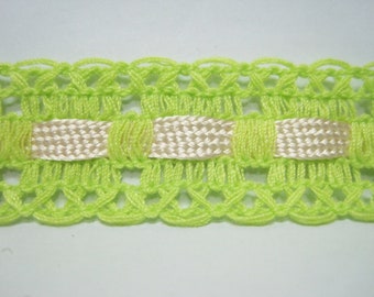 5 yards Lime Green Lace Trim with Vanilla Ribbon Insert, Lace Trim, Lace Ribbon Insert, wide lace, delicate lace, cream ribbon, green lace