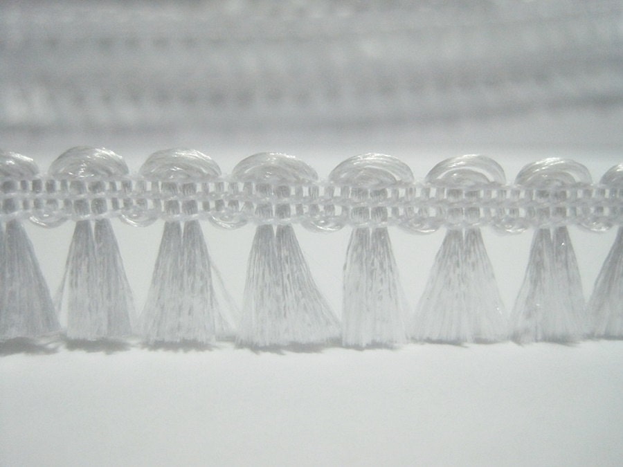 5 Yards White Mini Tassel Trim, White Trim, white tassel Trim, wholesale trim, trim lot, tassel, white tassel, trim, tiny tassel, white
