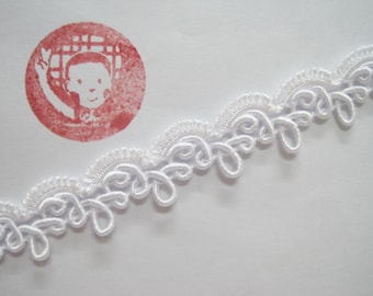 5 Yards 3/4" White Braid Trim