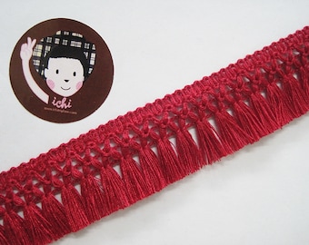 RED 1 METRE FRINGE TASSEL TRIM 10CM WIDE AVAILABLE IN 17 COLOURS