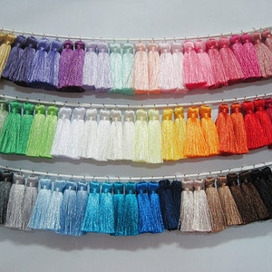20 Pieces SELECT COLOR Short Silk Tassel with Jump Ring, Tassel set, Wholesale Tassels, jewelry making, silk tassel, tassel garland