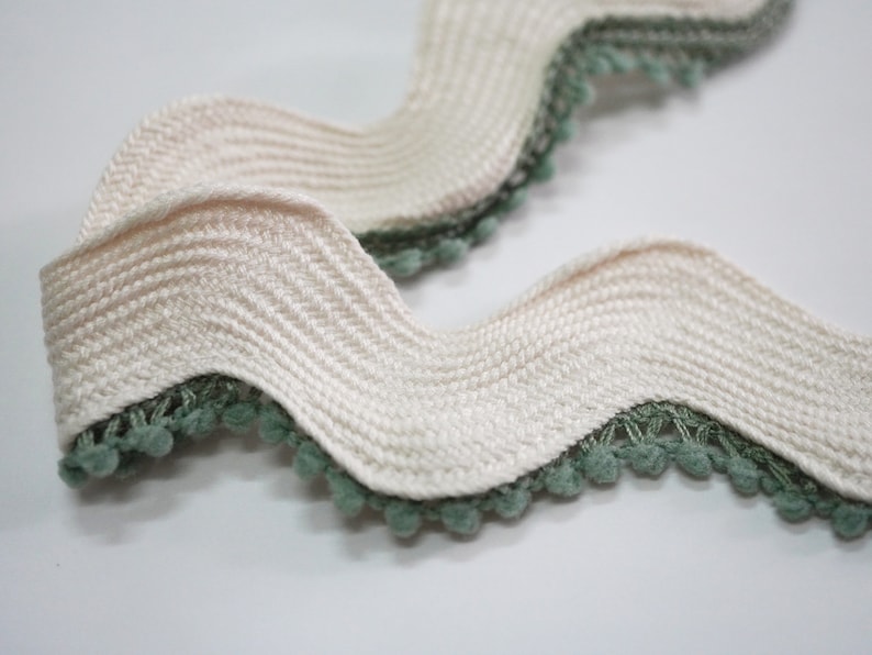 5 Yards Ivory Jumbo Rick Rack Trim With Olive Green Tiny Pom Pom - Etsy