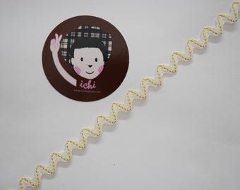 5 Yards 5/16" Cream Rick Rack Trim with Gold Glitter