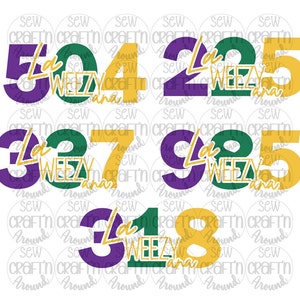 Könnte beinhalten: Vier verschiedene Designs von Zahlen mit dem Text "La Weezy Ana" in einem Farbschema aus Gold, Grün und Lila. Die Zahlen sind 504, 205, 327 und 985.