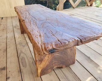 Mesa de centro rústica – Hecha a mano con madera recuperada – Pieza central única y sostenible de estilo rústico