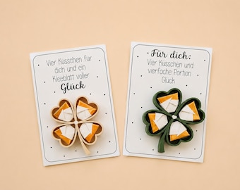 Tarjeta de la suerte con trébol y besos – Regalo hecho a mano