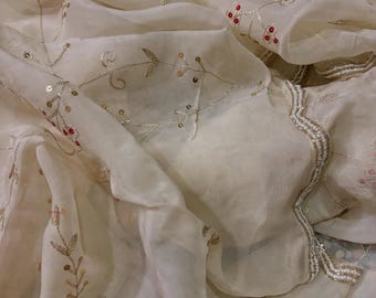 Sari indien fait main en mousseline de soie avec losanges avec chemisier, sari de mariage et de soirée, sari de Bollywood pour femme, sari prêt à porter