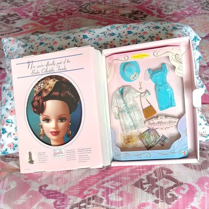 Barbie Millicent Roberts Collection Gallery Opening Barbie | Etsy