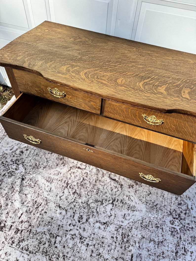 Best HD Pictures about  Knapp Joint Dresser Value  with No AI Images