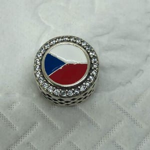 Pandora Country Of Czech EXCLUSIVE Flag Dangle CHARM/Reseberlock gåvor|S925 Sterling Silver Smycken|Berlockarmband|med presentask