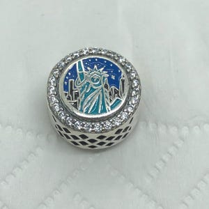 Pandora new york - Etsy 日本