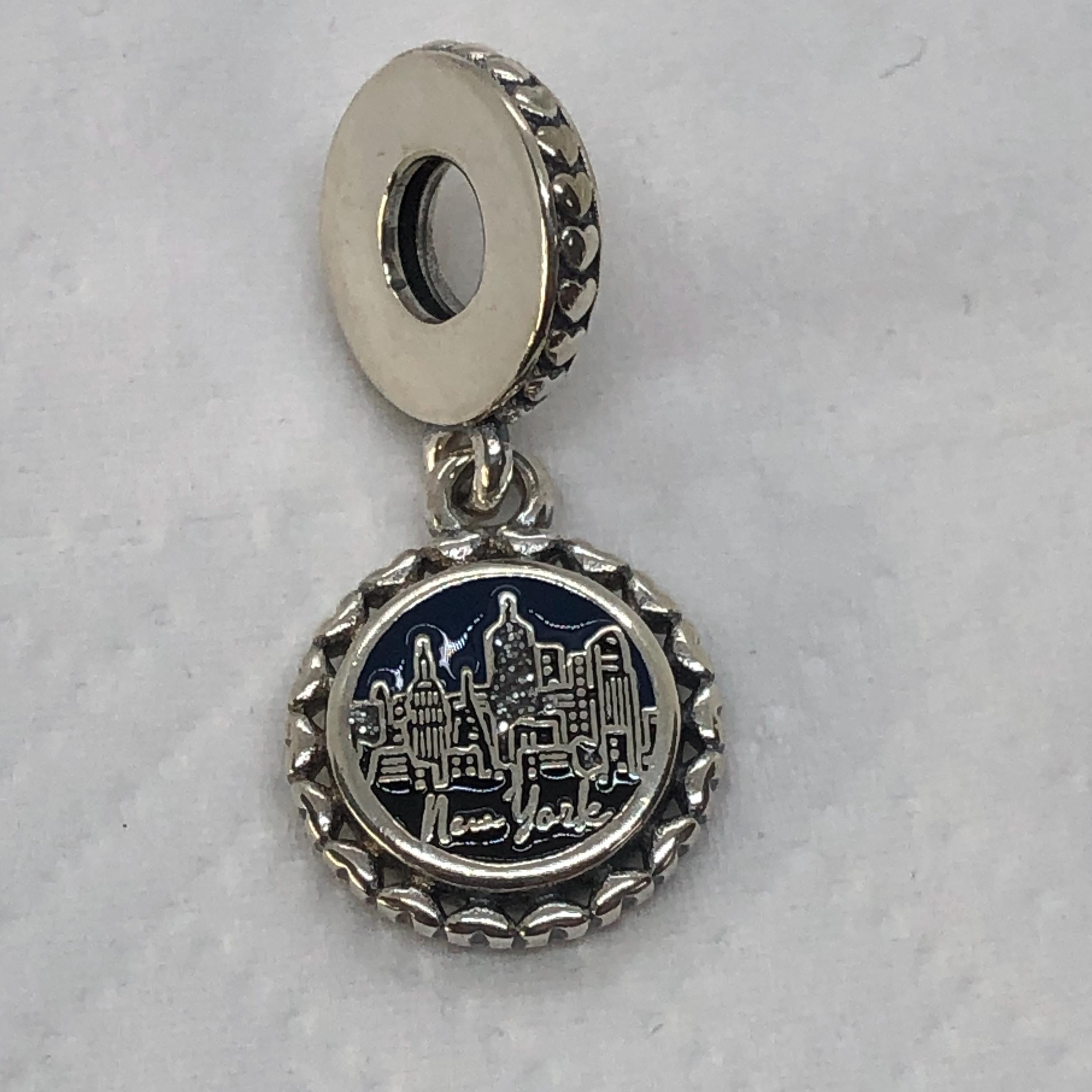 New York City Pandora Charm - Etsy Canada