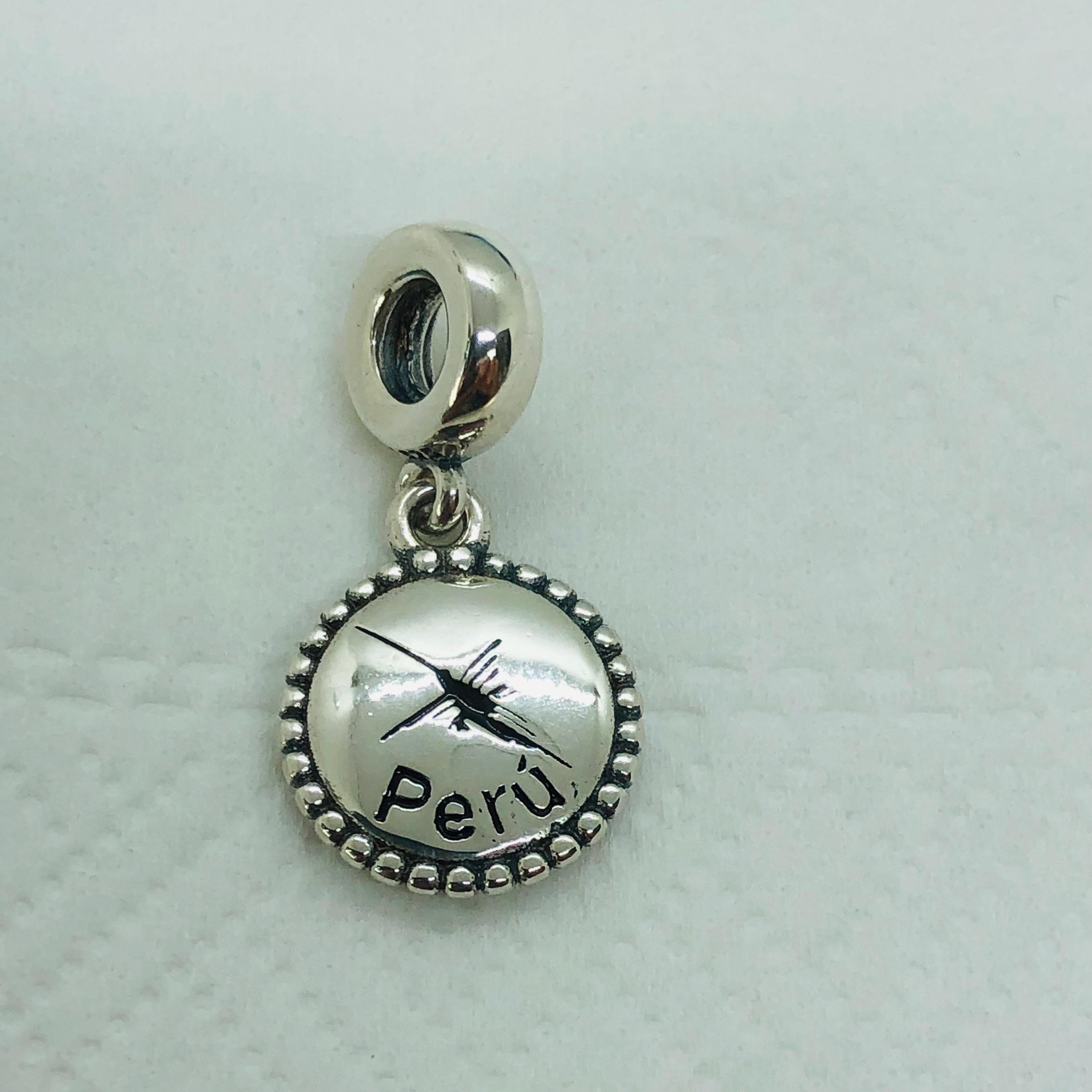 Nazca lines necklace - Etsy 日本