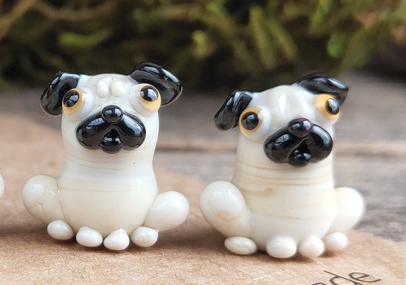 small pug figurine