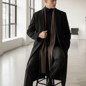 Abrigo largo de mezcla de lana para hombre: abrigo clásico de invierno cruzado, chaqueta de estilo coreano, prenda minimalista negra.
