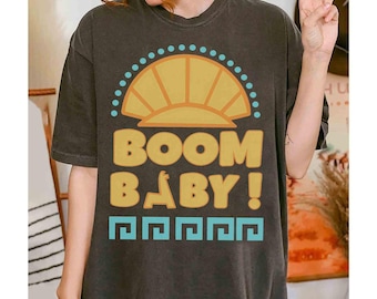 Camiseta Disney Boom Baby Comfort Color, Viaje familiar a Disneyland Magic Kingdom, Camiseta retro de Emperor's New Groove, Camiseta Disney Kuzco