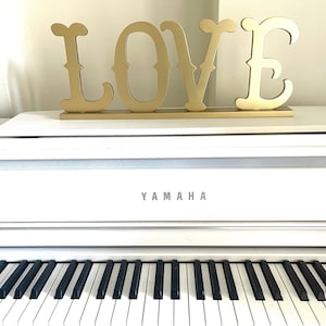 LOVE sign 3D letters  for wall  decor.  bath decor, wedding sweetheart table decoration Standing wooden letters LOVE