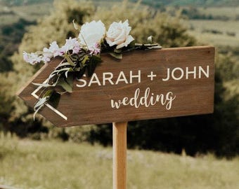 Rendilo personale con queste opere d'arte! Freccia di matrimonio personalizzata