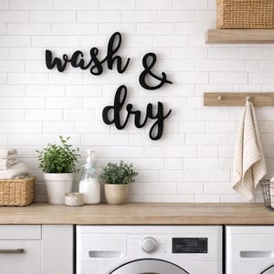 Wash & Dry Waschküche Schild-Set - Holzschrift Wäsche Dekor - Bauernhaus Waschküche Wandkunst - Rustikale Holz Wäscheschilder - Regal oder Wanddekoration