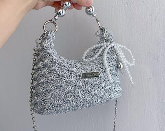 Modello per borsa a conchiglia in argento metallizzato all'uncinetto - Nastro di perle, Hobo Y2K (PDF)