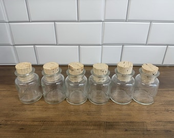 Lot of 6 Princess House Heritage Spice Jars with Stoppers