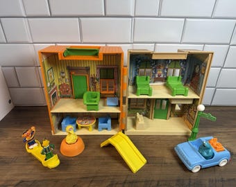Vintage 1984 Sesame Street Hooper's Store Playset House Child Guidance COMPLETE