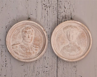 Albert ans Elisabeth medallion - Gustavian style - plaster medallion bas-relief - Romantic decor -