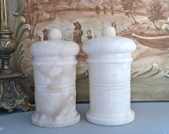 Alabaster medicine jars - very RARE - french medicine jar - 19th century French pharmacy - french antique