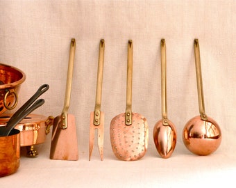 5 French utensils copper - Large ladle - Small ladle - pouring ladle - Fork - Spatula - Skimmer or draining spoon