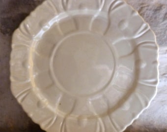 17.5" diam.  AUBAGNE Ravel dish