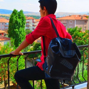 Sac à dos, sac à dos en cuir, sac à dos de voyage, sac à dos hipster, sac à couches, sac Boho, cadeau de douche de bébé, cadeau de jour de pères, sac célèbre de villes