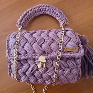 Crochet Powder Luxury Mother Gift Bag, Cotton Yarn Bag, Peanut Gold Chain Handle, Crossbody Hand Bag, For Woman Capri Luxury Bag, Moms Purse image 9