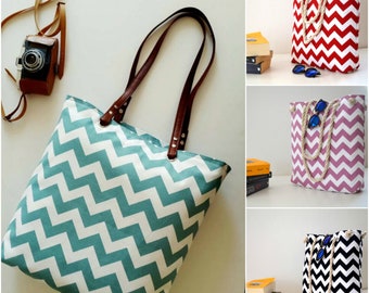 Chevron Tote Bag, Wedding tote, Travel Canvas, Rope Handle, shoulder bag, Summer  Beach Bag, Bridesmaids Gifts, Bridal Party Gift