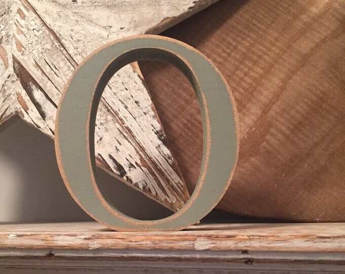 Painted Wooden Letters 'O' -  25cm x 18mm - Georgian Font - various finishes, standing, Decorative Letters