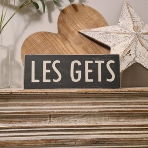 Personalized Sign, LES GETS, Ski Resort Name Gift, Traveller Wooden Sign Boards for Home Decor, Housewarming and Wedding Present Idea