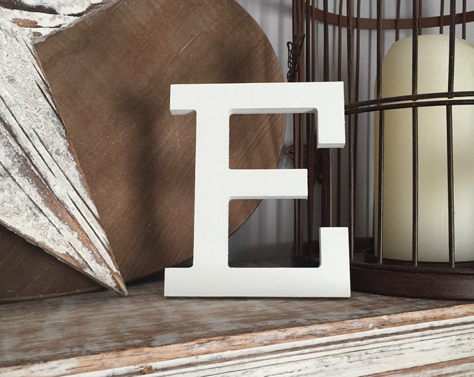 Wooden Letter E – Personalized Name Letter – Nursery Decoration Ideas – Rustic Room Décor – Rockwell Style E – Decorative Wooden Sign - 15cm