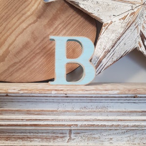 Letra de madera B – Letra de nombre personalizada – Ideas de decoración de guardería – Decoración de habitación rústica – Estilo georgiano atrevido B – Letrero decorativo de madera