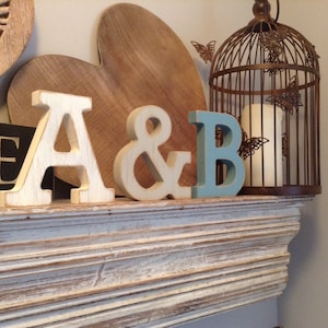 Cartas de boda de madera, Juego de 3, Pintadas a mano, Accesorios para fotografías - 20 cm, independientes, decoración de bodas, Letras pintadas