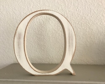 Wooden Letter 'Q' -  25cm - Georgian Font - various finishes, standing