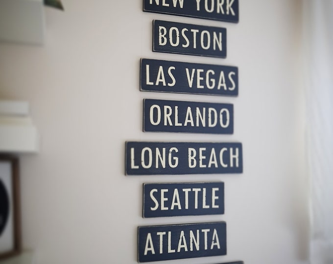 Personalized Sign, Custom City, State, Country Name Gift, Traveller Wooden Sign Boards for Home Decor, Housewarming and Wedding Present Idea