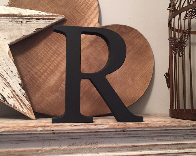 Wooden Letter R – Personalised Name Letter – Nursery Decoration Ideas – Rustic Room Décor – Georgian Style – Decorative - 20cm