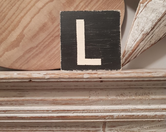 wooden sign, vintage style, personalised letter blocks, initials, wooden letters, monograms, letter L,  10cm square, hand painted