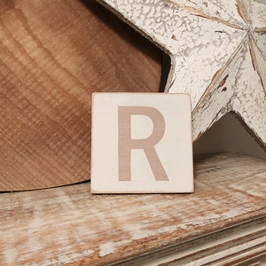 wooden sign, vintage style, personalised letter blocks, initials, wooden letters, monograms, letter R,  10cm square, hand painted