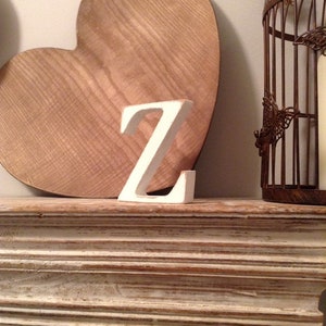 Letra de madera 'Z' - 25cm - Fuente georgiana - varios acabados, de pie