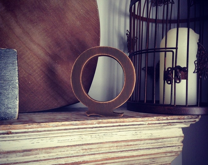 Wooden Letter 'Q' - 15cm - Rockwell Font - various finishes, standing