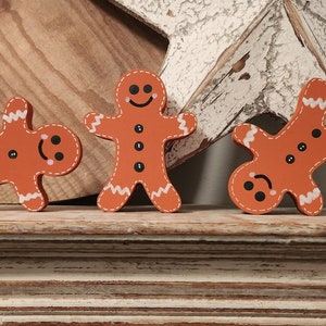 Standing Wooden Gingerbread Men - set of 3, Christmas Decor, Christmas Fun, Holiday Decor, hand-painted