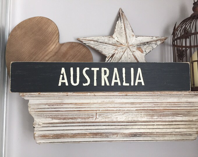 Personalized Sign, Custom City, State, Country Name Gift, Traveller Wooden Sign Boards for Home Decor, Housewarming and Wedding Present Idea