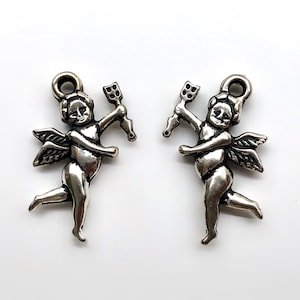 10pcs Vintage Silver Angel Cupid Charm Cherub Stamping Winged