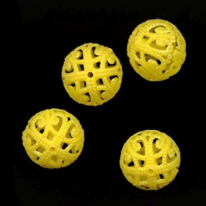 20pcs Vintage 50’s Japan Bright Yellow Lucite Filigree Beads
